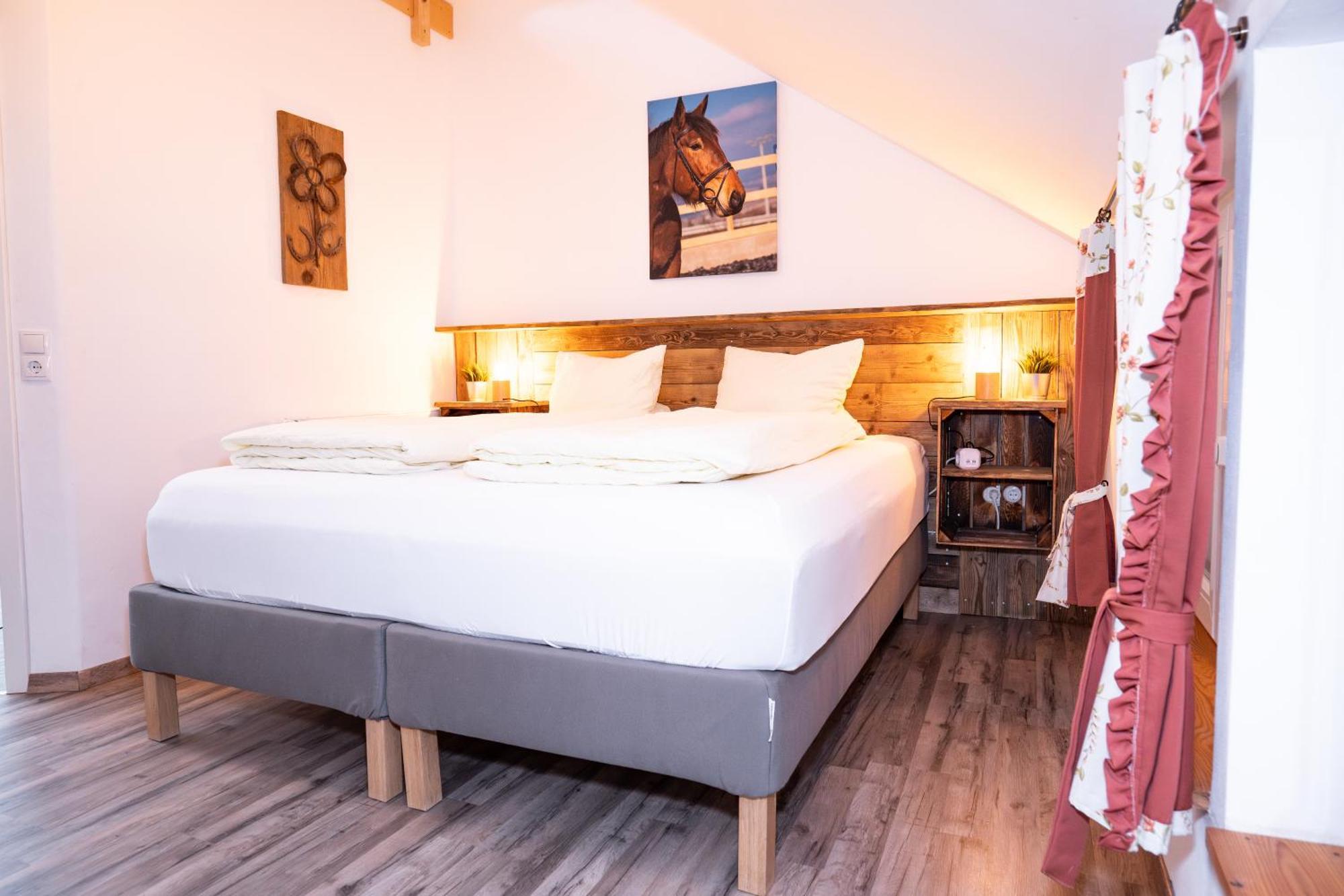 Talblickhof Hotell Waldmünchen Exteriör bild